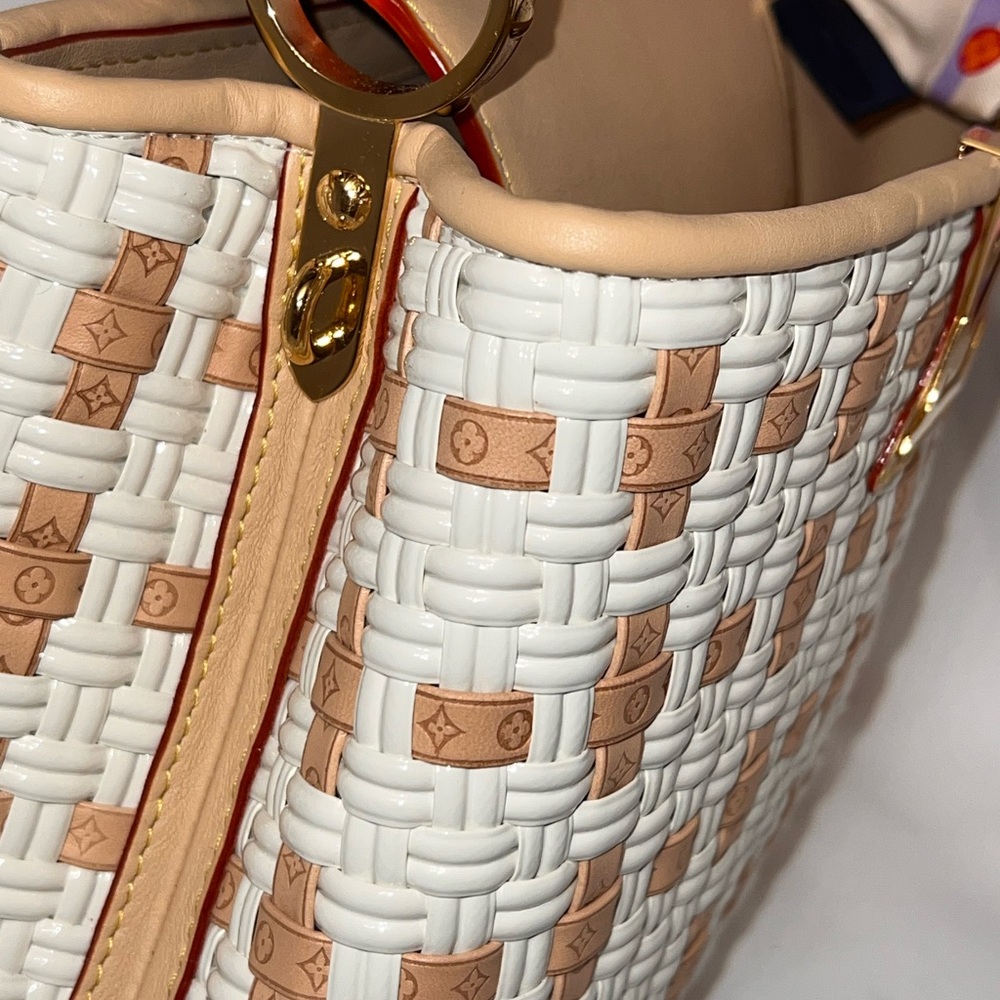 Louis Vuitton Capucine BB Heavenly Woven Satchel - Picture 8 of 12